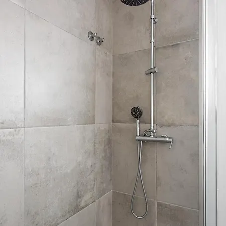 2br Townhouse With Pool In By Host For Us * Colares