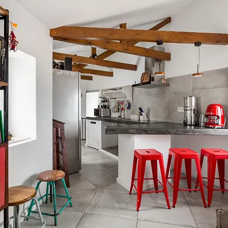 Dom wakacyjny 2br Townhouse With Pool In By Host For Us